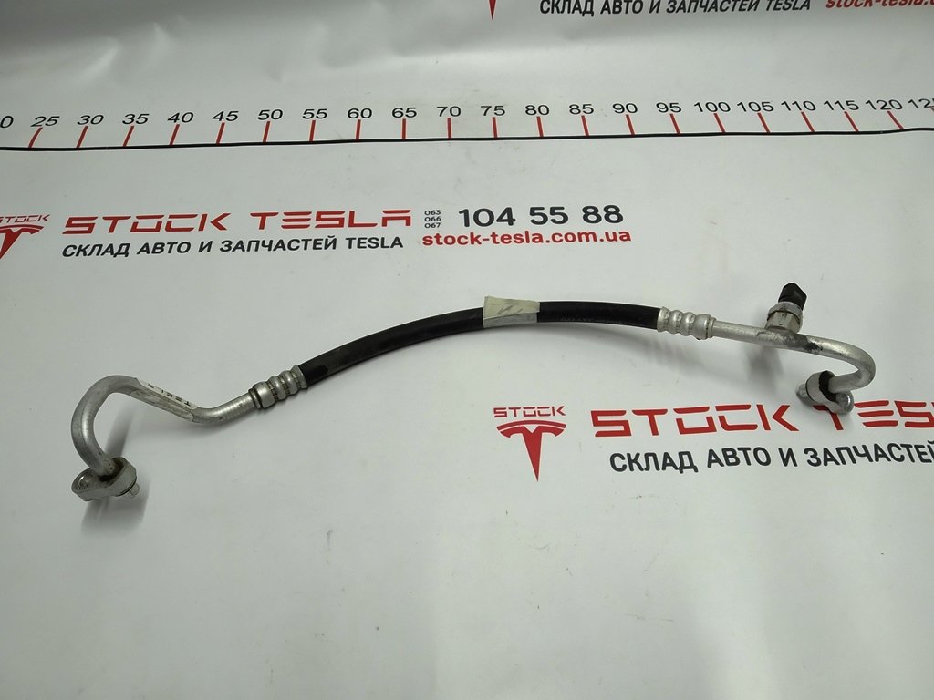 10 1092158-00-Z Przewód wydechowy Tesla model 3 1092158-00-F. Zestaw zawiera części z przegubami 1092158-00-F i 1108608-00-A